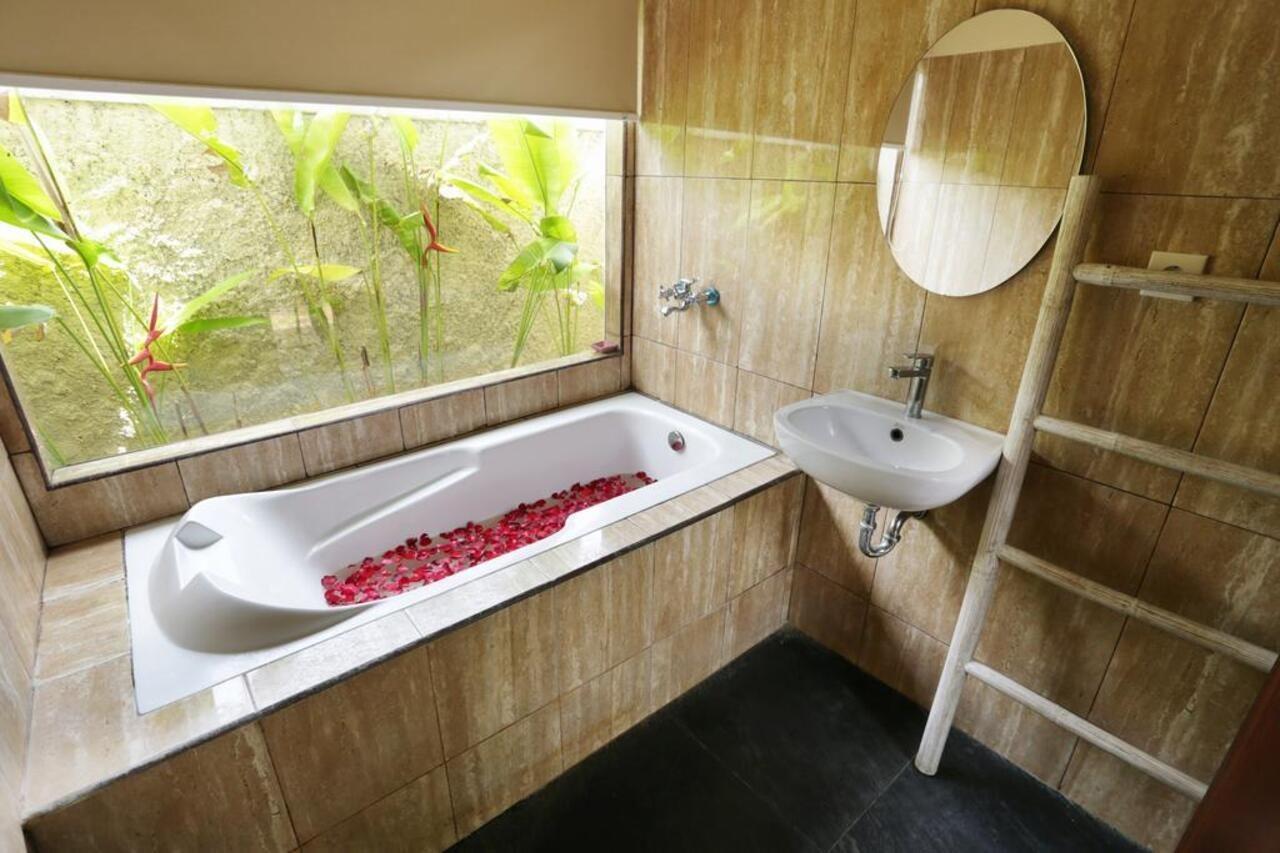 Uma Bingin Villa Пекату Экстерьер фото